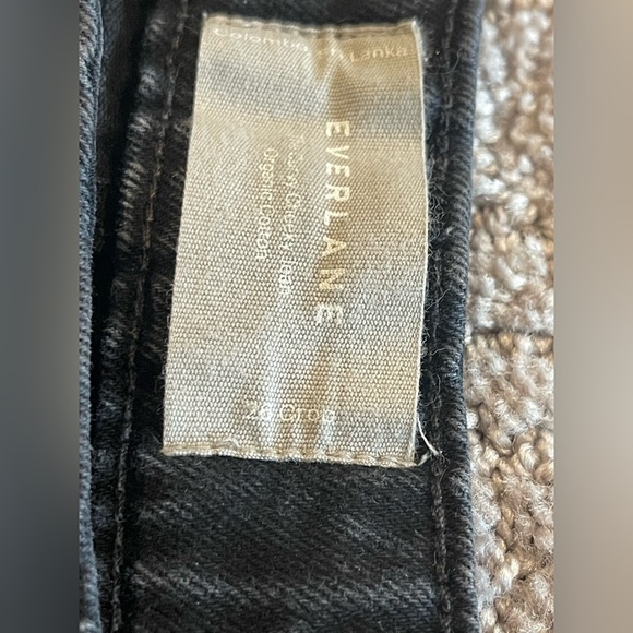 Everlane The Curvy Cheeky Women's Jeans, Washed Black , 26 Crop, High Waisted - Picture 5 of 15